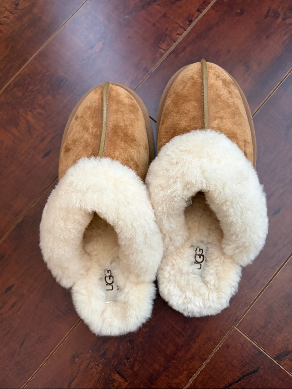 UGG Women’s Scuffette II Slippers
